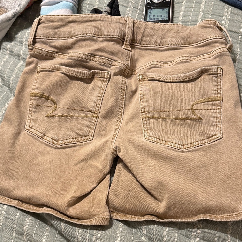 American Eagle midi shorts, size 4